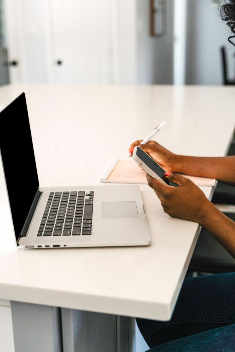 2 Business Assets to Focus On Starting an Online Business